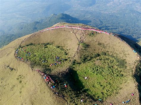 Gunung Penanggungan: Lokasi, Jalur Pendakian & Harga Tiket