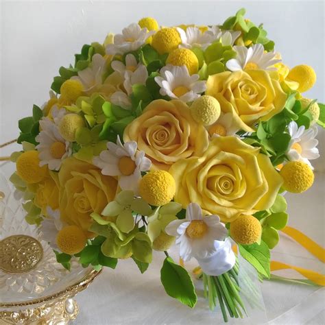 Yellow And White Rose Wedding Bouquets