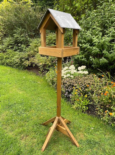 Wooden Bird Table Wild Garden Birds Feeder Free Standing Feeding