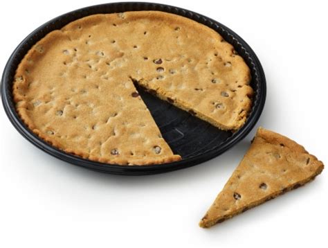 Bakery Fresh Chocolate Chip Cookie Cake 22 Oz Ralphs