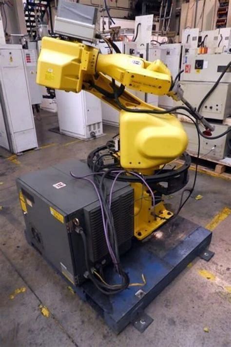 Fanuc M16 I 6 Axis Robot Automotive Parts Manufacturer Sale 2