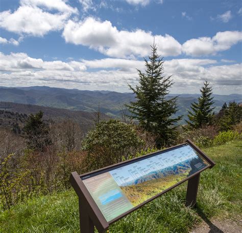 Blue Ridge Parkway: Cherokee to Asheville, NC | DADart Photography