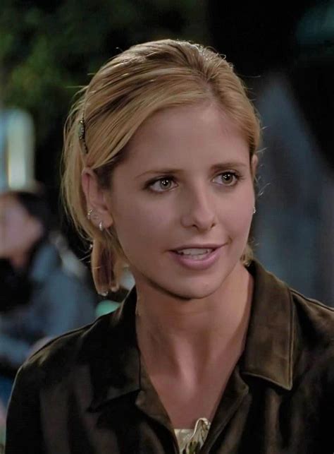 Pin by mike eger on Sarah Michelle Gellar in 2022 | Sarah michelle ...