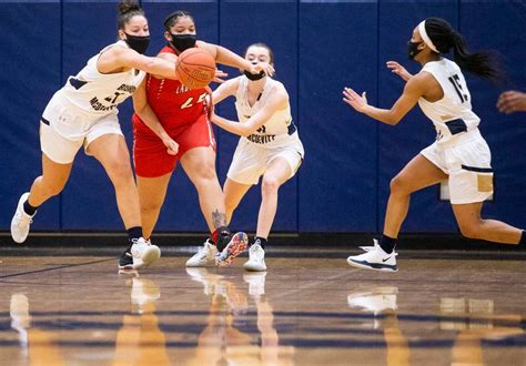 Susquehanna Twp Vs Bishop Mcdevitt In Girls High School Basketball