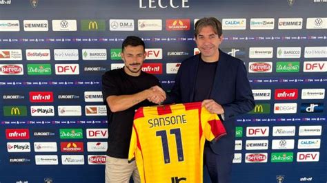 IL SANSONE DAY LA PRESENTAZIONE DEL NUOVO CALCIATORE GIALLOROSSO