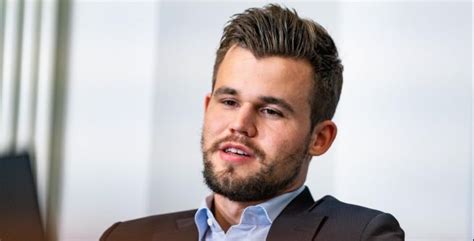 sven magnus øen carlsen net worth