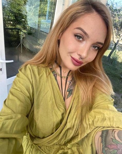ID Elya From Ukraine Years Old Blonde Green Eyes