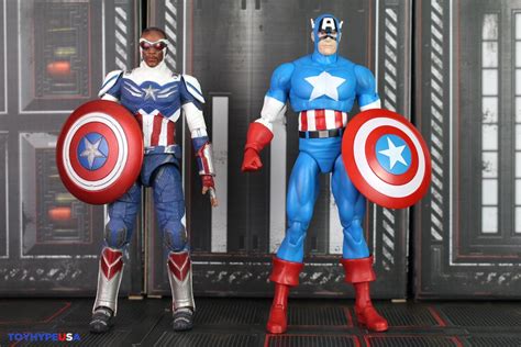 Diamond Select Toys Marvel Select Captain America Classic Figure Review