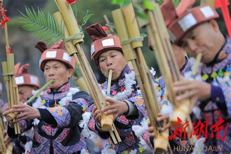 踩着节拍，跳起芦笙舞，通道“芦笙节”热闹非凡 通道 新湖南