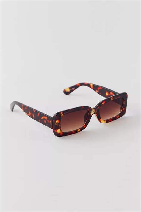 Uo Essential Rectangle Sunglasses Urban Outfitters Canada