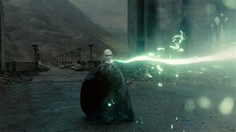 Harry Potter Wands The Most Powerful Wands And Their Cores Wingg