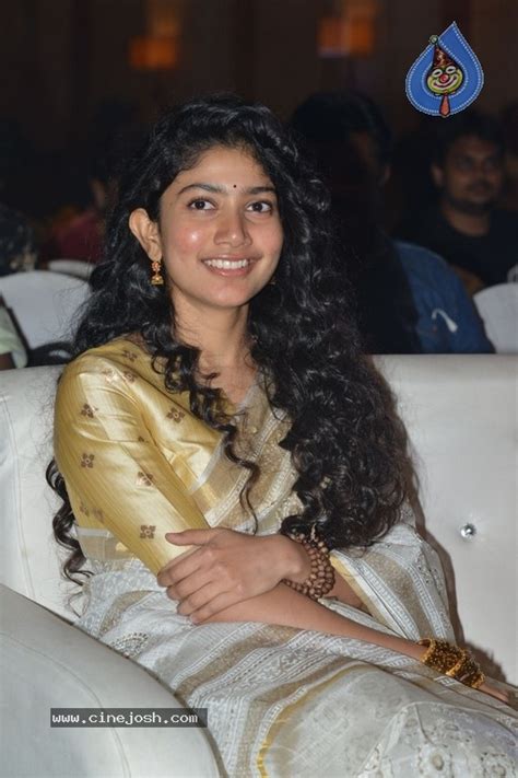 Sai Pallavi At Ngk Audio Launch Photo 11 Of 32