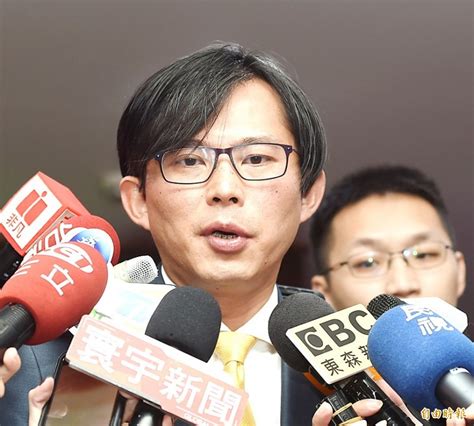 《taipei Times》 Hans In Laws Illegally Occupied Land Huang 焦點 自由時報電子報