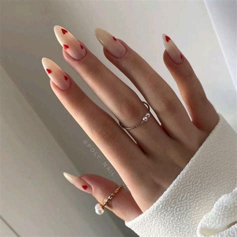 Pin by Perdomo on Guardado rápido Heart nails Gel nails Stylish nails