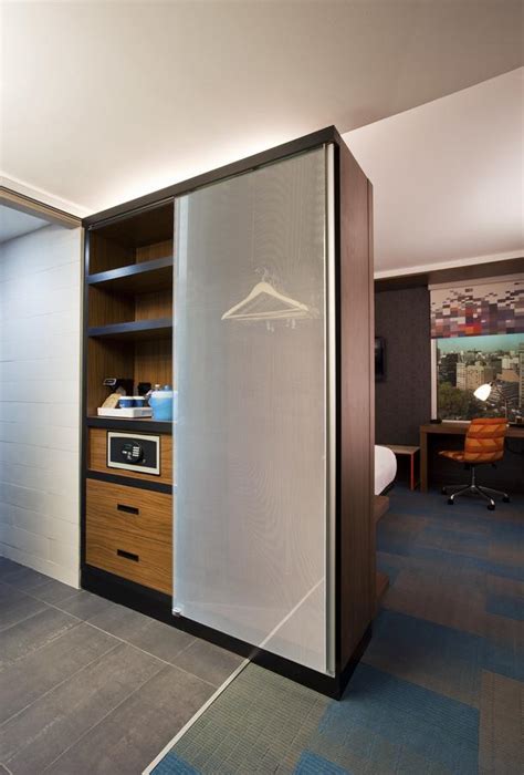 Aloft Dulles Airport North | Convenient Park, Stay & Fly Near IAD Airport - Park Sleep Hotels