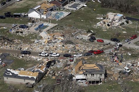 Photos Tornadoes Leave Trail Of Death And Destruction In And Around Nashville News Photos