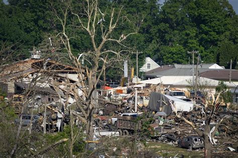 5 Dead And At Least 35 Hurt As Tornadoes Ripped Through Iowa Officials Say Wtop News