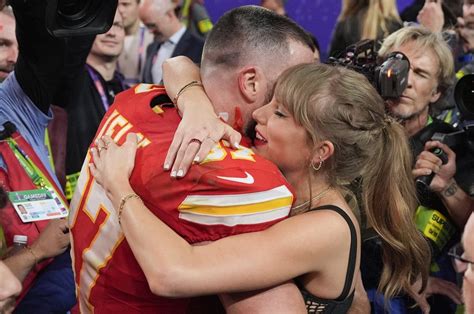 Kelce keeps Taylor Swift close to heart amid 'Kelce Jam' success ...