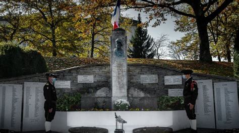 Haute Savoie Le E Bca Est All Chercher La Flamme Du Soldat Inconnu