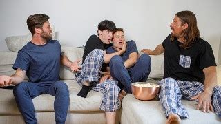 Cookie Coyote S Gay Porn Videos Pornhub