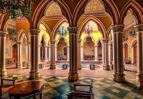 Courtyard Of The Majaraja S Palace Bangalore India India