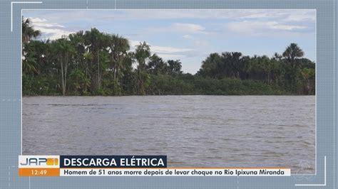 Homem em canoa morre após levar descarga elétrica ao encostar em fio de