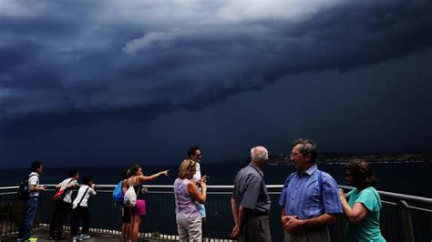 Weather In Australia Why Were So Obsessed With The Forecast And