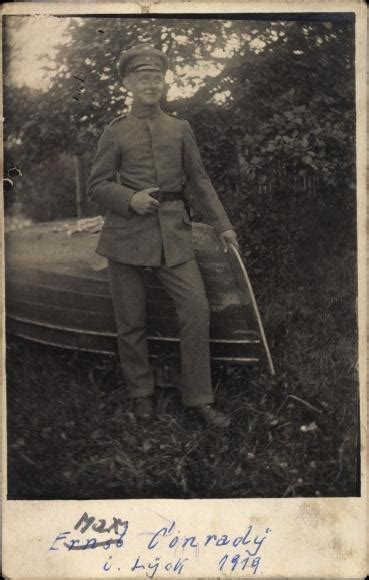 Foto Ansichtskarte Postkarte Deutscher Soldat In Uniform