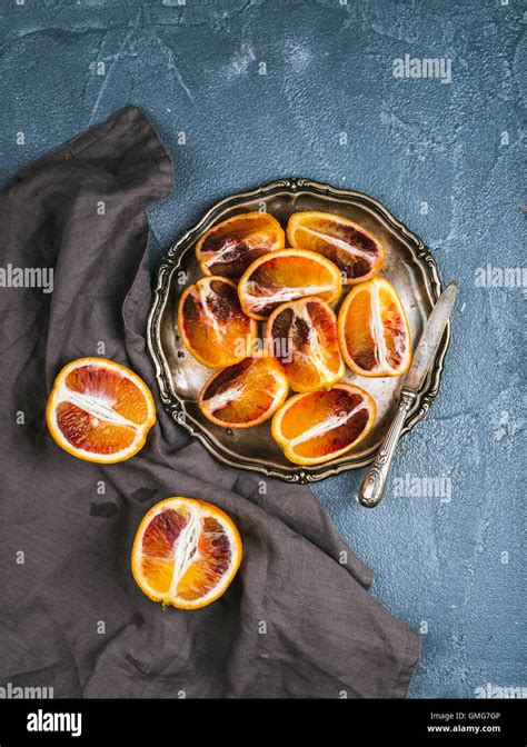 Arancia Tagliata A Met Immagini E Fotos Stock Alamy