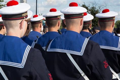 La Ville Du Pouliguen Fi Re Daccueillir Une C R Monie Militaire De La