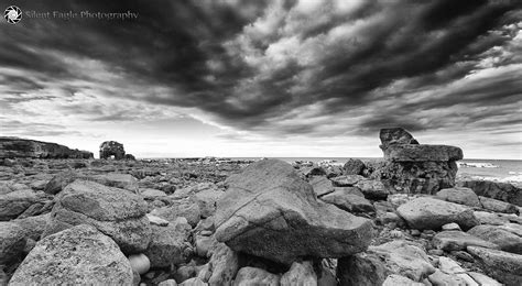 Fondos de pantalla paisaje monocromo mar rock cielo fotografía