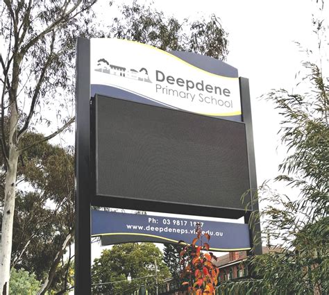 Digital School Signs In Victoria | Melbourne, Bendigo, Geelong, Ballarat, Sheppington, Wodonga ...