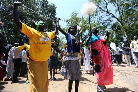 Malakal Town Celebrates Cultural Diversity in Song and Dance | UNMISS