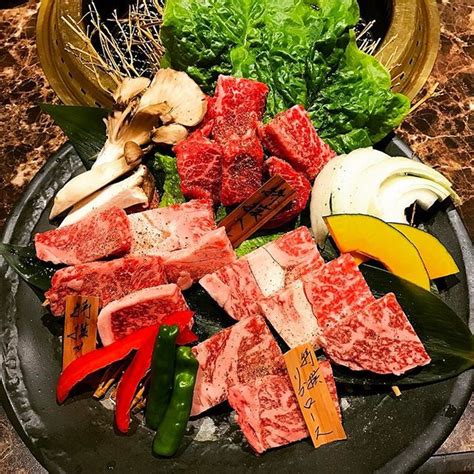 熊野古道を制覇した後の熊野牛の焼肉！ せっかく浄化された心と身体に欲望が染み渡る。うめー！！！ 20170402 熊野牛 肉 焼肉