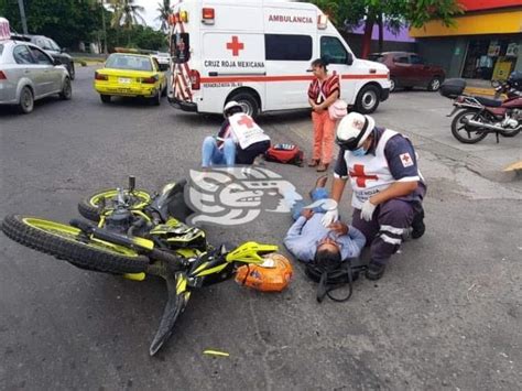 Pareja De Motociclista Resulta Lesionada Tras Ser Impactada Por Taxista