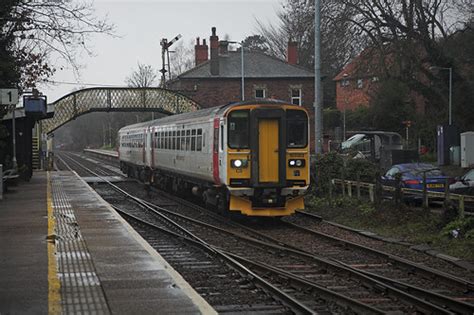 153322 At Brundall Ga Class 153 No 153322 Benjamin Britten Flickr