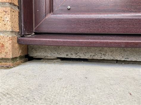 Whats The Best Way To Seal This Gap Under An Exterior Door R Home