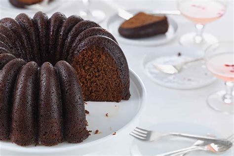 Bundt® Cake Guide | King Arthur Flour