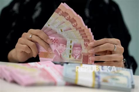 Sah Umk Bandung Tembus Segini Ump Jawa Barat Resmi Naik