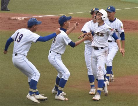 秋季高校野球：県大会 志学館延長十回制す 市船橋などコールド勝ち ／千葉 毎日新聞