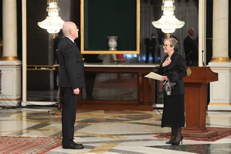 Tunisie le président Saïed limoge la première ministre Najla Bouden