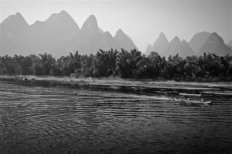 Down The Li Guangxi China Li River Guilin Towards Yang Flickr