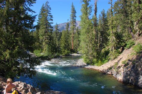 Locals are debating the new development projects en yakima 2