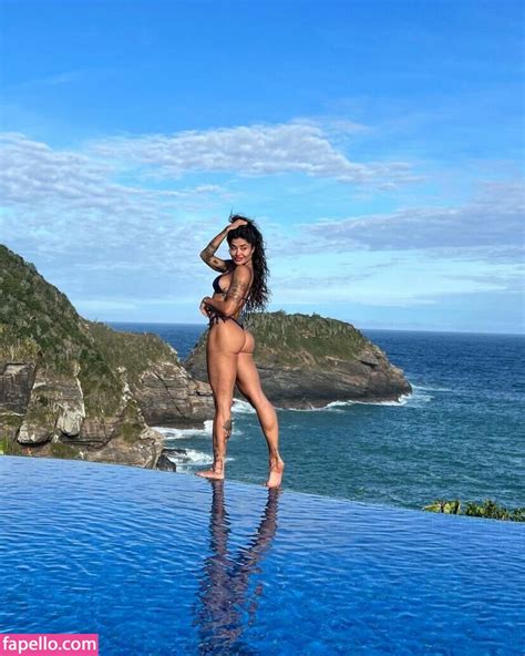 Aline Riscado Soualinecampos Nude Leaked Photo Fapello