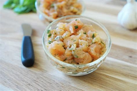 Tartare De Truite Fum E En Verrine Aux Fourneaux