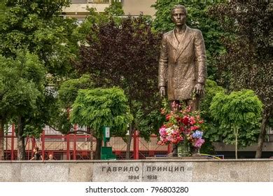 7 Gavrilo princip statue Images, Stock Photos & Vectors | Shutterstock