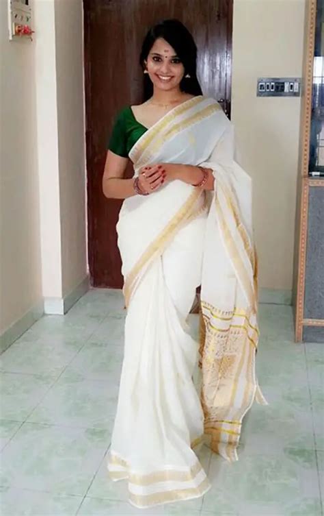 15 Beautiful Kerala Kasavu Sarees For Women 2022