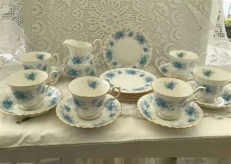 Royal Albert Windsor Rose Tea Set Bone China Piece