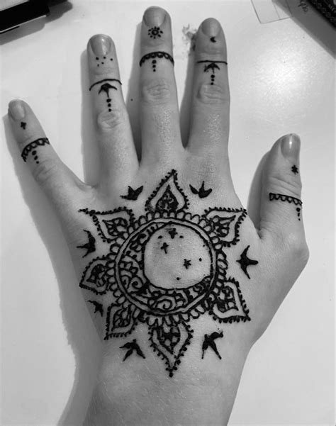 Gorgeous Sun And Moon Design In Traditional Henna The Moon Is For