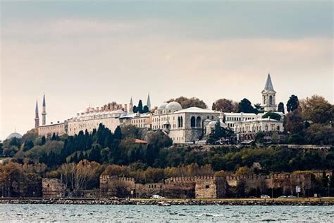 Istanbul Ottoman Tour Topkapi Palace And Blue Mosque Triphobo